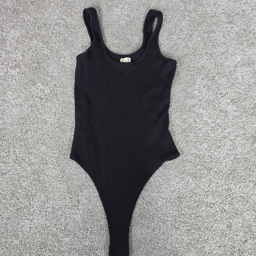 L'AGENCE Womens Black Ribbed Knit Scoop Neck Sleeveless Bodysuit Size M